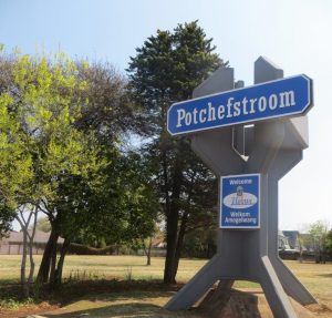 Partye woedend oor naamsverandering van Potch en Ventersdorp - waarom karring aan ons Afrikaanse erfenis?