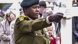 Brian Molefe: Van Gupta luitenant na kolonel in die SA Weermag