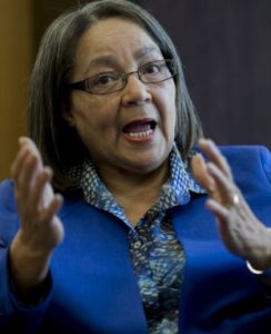 DA in Kaapstad in Interne Chaos gedompel - De Lille oorleef mosie van wantroue