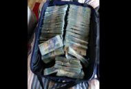 Man met R7 miljoen kontant betrap by OR Tambo Lughawe