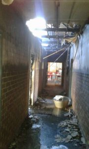 Twee skole in Limpopo aan die brand gesteek te midde van geweldadige betogings - en waar gaan julle kinders nou opvoeding ontvang?