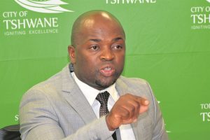 Burgemeester van Tshwane, Solly Msimanga, oorleef kaping