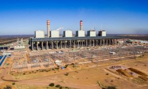 Eskom kon 20 nuwe kragstasies pleks van net twee gebou het – Medupi en Kusile gaan R300 miljard elke kos