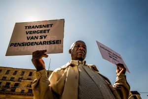 Goeie nuus vir Transnet-oues - Lede van twee van Transnet se pensioenfondse kry volgende week 15% van hul jaarlikse pensioen as bonus