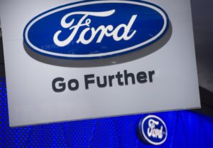 Motorreus Ford beplan om 7 000 werkers af te lê, 10% van sy to tale werkersmag