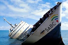 SABC  ’n sinkende skip in 'n gety van skuld –  Kort R3,2 reddingsboei van regering om op lug te bly