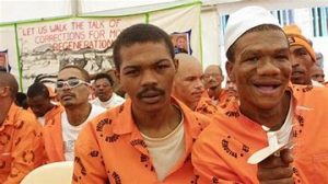 Vrylating van 14 647 kriminele - politieke gevangenis kry geen grasie terwyl misdadigers binnekort weer op straat sal wees