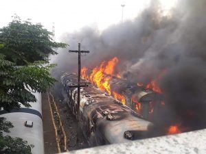 24 treinwaens aan die brand gesteek by Bloemfonteinse treinstasie