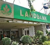 Die staatsbeheerde Landbank word die eerste SBE wat na rommel afgegradeer is